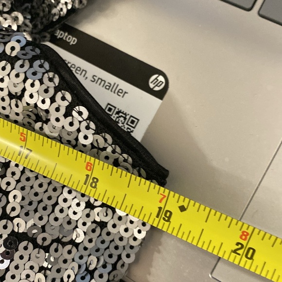 EXPRESS - NWT - dress: black & silver fading sequin ombré mini w lining - L - Picture 6 of 16